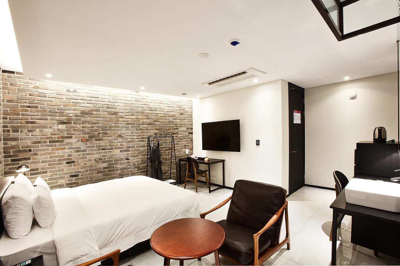 אינצ'ון Hotel Wanted מראה חיצוני תמונה